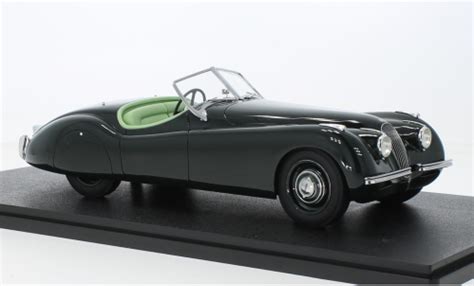 Diecast model cars Jaguar XK 1 18 Cult Scale Models 120 OTS green foncé