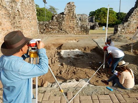 Charla sobre arqueología histórica en ruinas de Panamá Noticias UACh