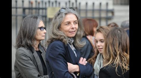 Photo Valérie la femme de Patrice Laffont lors des obsèques de son