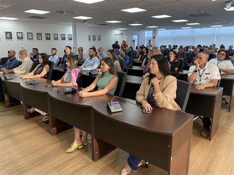 Servidores se unem para garantir atualização cadastral dos