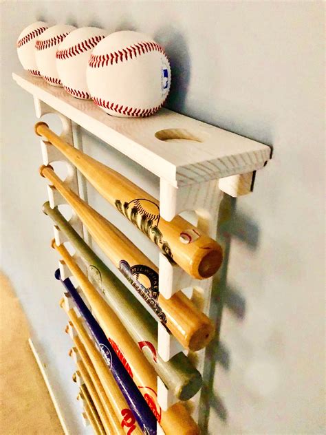 10 Mini Souvenir Bat Horizontal Baseball Bat Display Rack With Ball