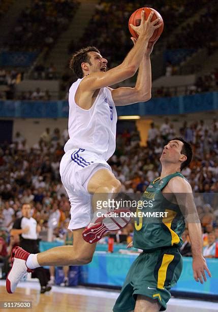 105 Brett Maher Basketball Stock Photos High Res Pictures And