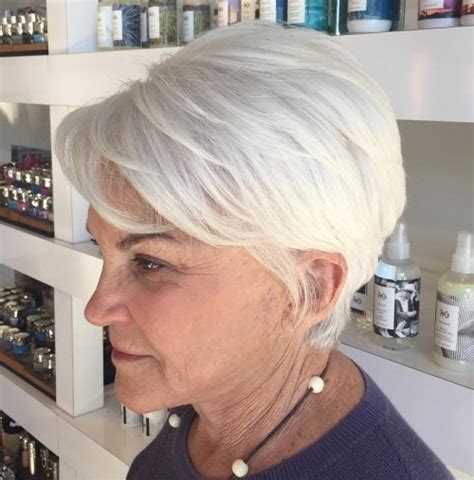 22 Best Short Hairstyles For White Hair Hairstyle Catalog