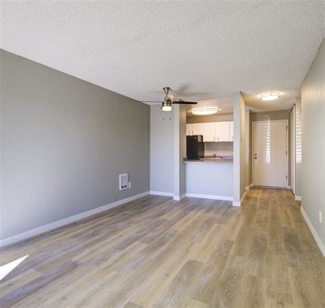Federal Way, WA Apartments w/ a Pool, Gym & Dog Park