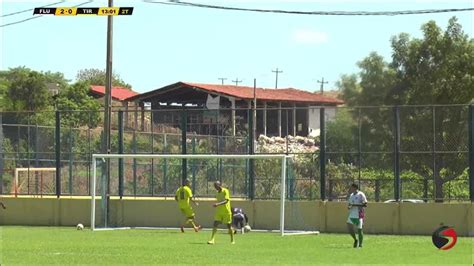 Vídeo Os gols de Fluminense PI 4 x 1 Tiradentes PI sub 20 em jogo