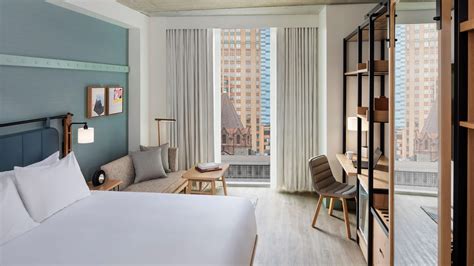 Boutique Hotels in Center City | Hyatt Centric Center City Philadelphia