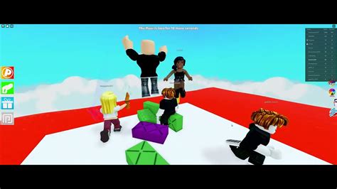 Me 59 And My Daughter 6 7 Years Play Roblox Youtube