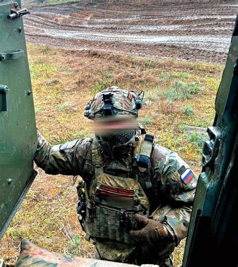 Боец 604-го Центра специального назначения «Витязь» в зоне СВО ...