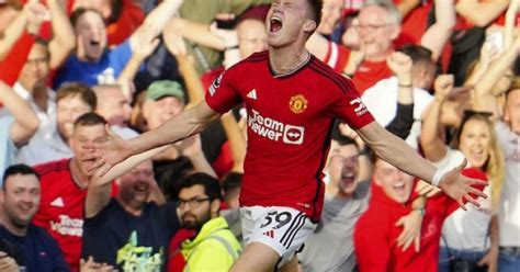 Hlv Ten Hag Ra Quy T Nh V T Ng Lai I V I Scott Mctominay