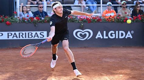 Miomir Kecmanovic Stuns Casper Ruud In Rome Atp Tour Tennis