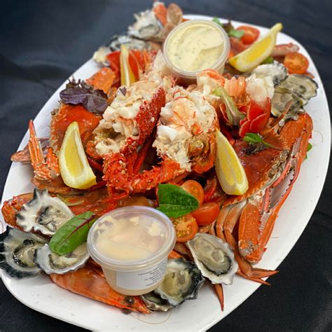 Medium Seafood Platter – Cripps Family Fish Farm