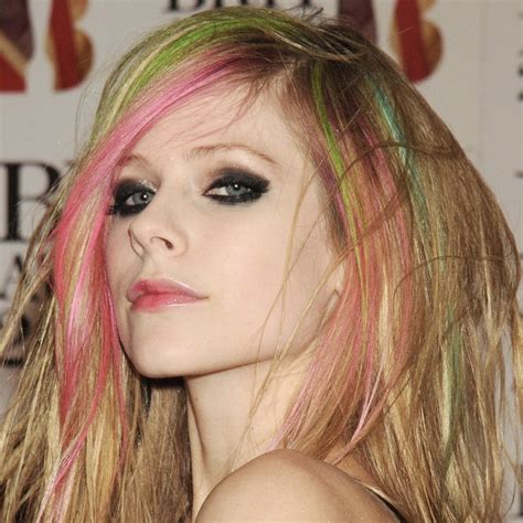 Avrillavigne Aesthetic Fashion 2000s Punk Lavigne Undermyskin Avrillavigne2004 Avril