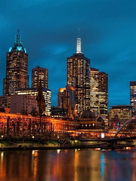 7 Areas to Stay in Melbourne - Miss Tourist