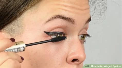 How To Apply Upper Eyeliner Makeup Saubhaya Makeup