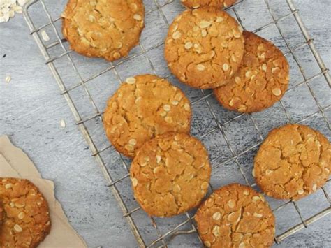 Quick And Easy Anzac Biscuits Recipe Samsung Food