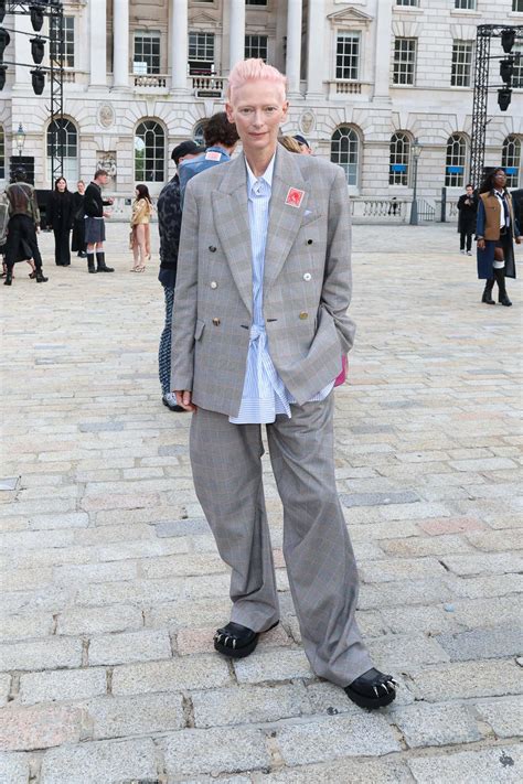 Tilda Swinton Bares Her Claws In Bear Claw Loafers At The Charles