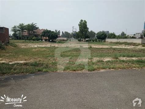 Kanal Pair Plot For Sale In Chinar Bagh Shaheen Block Near Facing