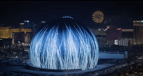 Worlds Largest Spherical Building Debuted Spectacular Light Show For