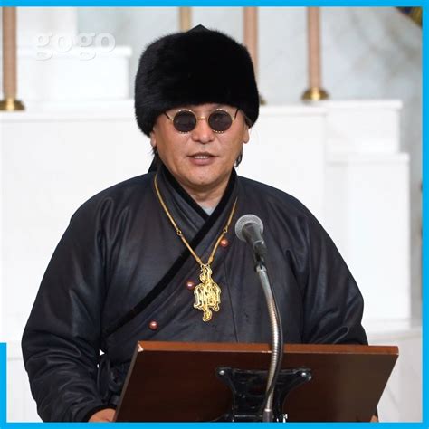 Өвөг дээдсийнхээ үзэл санаа, өв соёл, оюуныг дахин мандуулахын төлөө ...