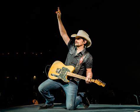 Brad Paisley Announces 2020 World Tour
