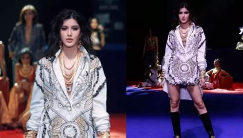 Shanaya Kapoor Graces The Ramp At Lfw 2024 Netizens Mock Her Walk And