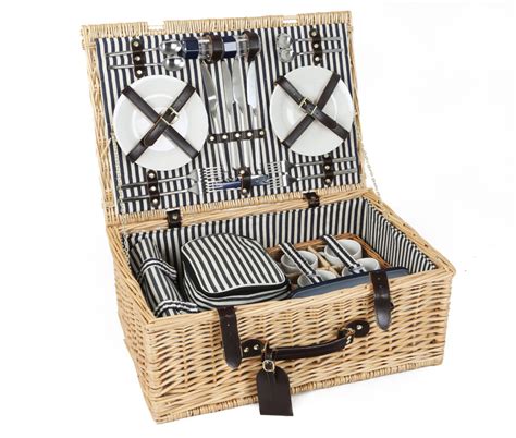 Cheltenham Willow Picnic Hamper For Four People With Matching Blanket