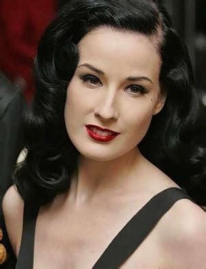 Les Stars avant après leurs Transformations Dita Von Teese Chirurgie