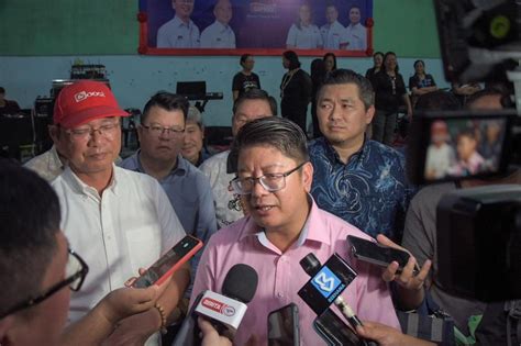 Bentang RUU Antilompat Parti Di DUN Sabah Mac Ini Ewon