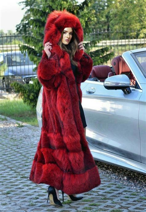 Pin By Kathi Thompson On Coats Red Fur Coat Fur Street Style Fur