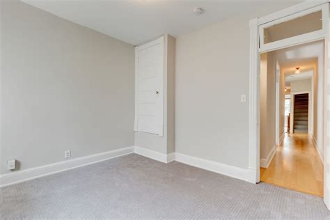 1809 North Capitol Street NE | The Jenn Smira Team