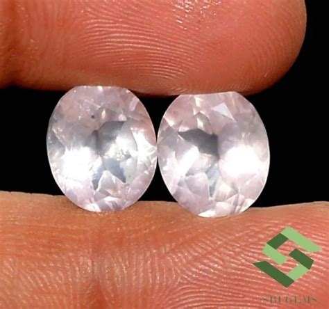 PAIRE DE PIERRES précieuses lâches à facettes 12 x 10 mm quartz rose