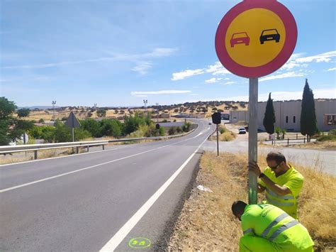 La Junta inicia los trabajos de remodelación en un acceso a Pedroche