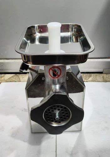 Commercial Meat Mincer Machine Tc Kg Per Hr At Rs In New