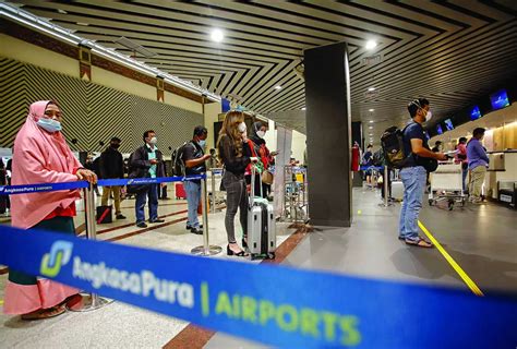 Lebih Longgar Kini Jumlah Penumpang Pesawat Di Bandara Juanda Naik