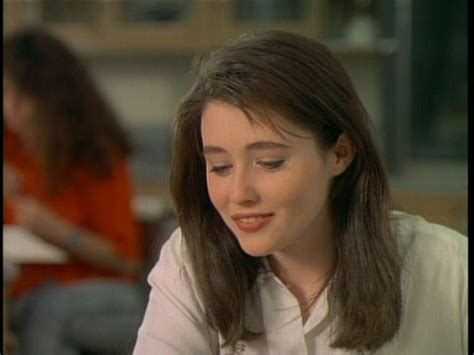 Pilot Brenda Walsh Image Fanpop