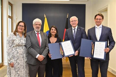 Colombia Y Alemania Firman Un Convenio Para Impulsar La Industria Del