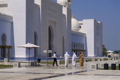 In Pictures Sheikh Zayed Grand Mosque In Abu Dhabi Reopens To Visitors