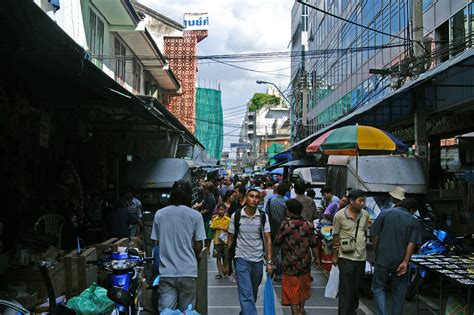 People In Chinatown Bangkok Thailand Uwe Schwarzbach Flickr