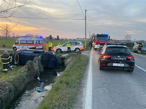 Crema News Auto Fuori Strada Donna Ferita