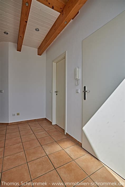 Frisch Renovierte Und Moderne 3 Zimmer Maisonettewohnung Mit Guter