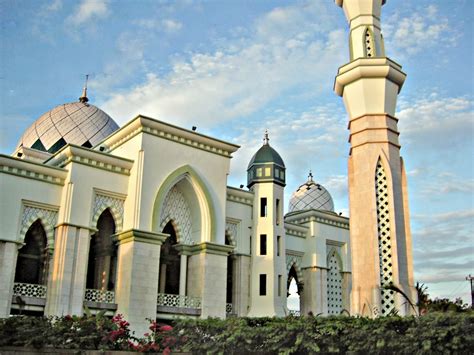 50 Beautiful Mosques Of The World