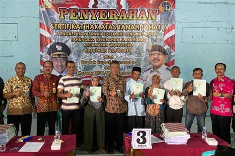 Bpn Wonosobo Menyerahkan Sertifikat Tanah Program Ptsl Antara News