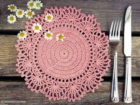 10 Round Crochet Placemat Free Patterns