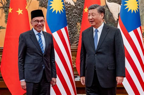 Pertemuan Anwar Dengan Jinping Perkukuh Hubungan Dua Hala