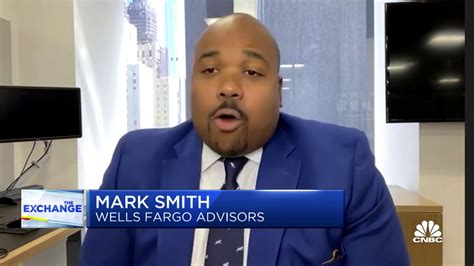 Watch Cnbcs Full Interview With Wells Fargo Mark Smith