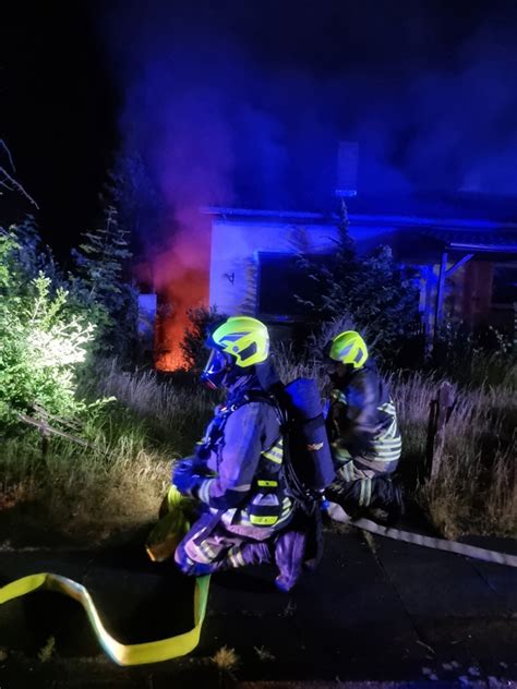 Ausgedehnter Kellerbrand In Einfamilienhaus Einsatzbericht