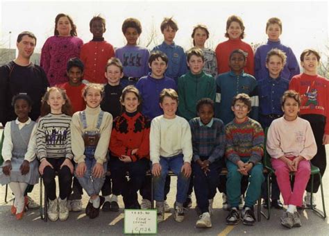 Photo De Classe Cm2 1989 De 1989 ECOLE SEVIGNE Copains D Avant