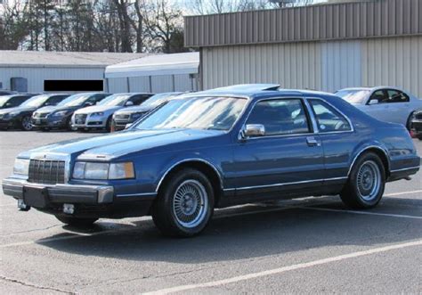 Lincoln Continental 1988 - Cars evolution