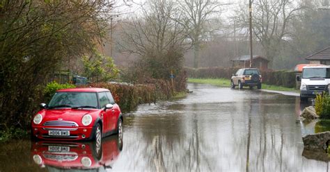 Dorset Hit Hard By Heavy Rain As 12 Red Flood Warnings Issued Across Region Dorset Live