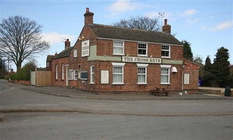 The Cross Keys Pub Roger Geach Cc By Sa 2 0 Geograph Britain And